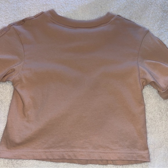 Adidas blush colored crop top - Picture 5 of 8